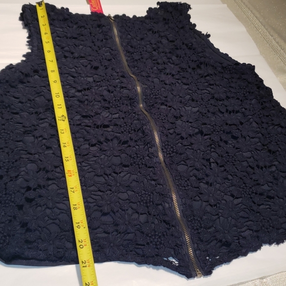 Catherine Malandrino New Crochet LACE Tank Top Blouse Cotton Back Zip NAVY Sexy! - Picture 9 of 9